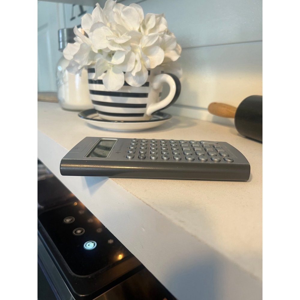 BA II Plus Professional Calculator - Texas Instruments Advanced Business Analyst - Picture 6 of 8